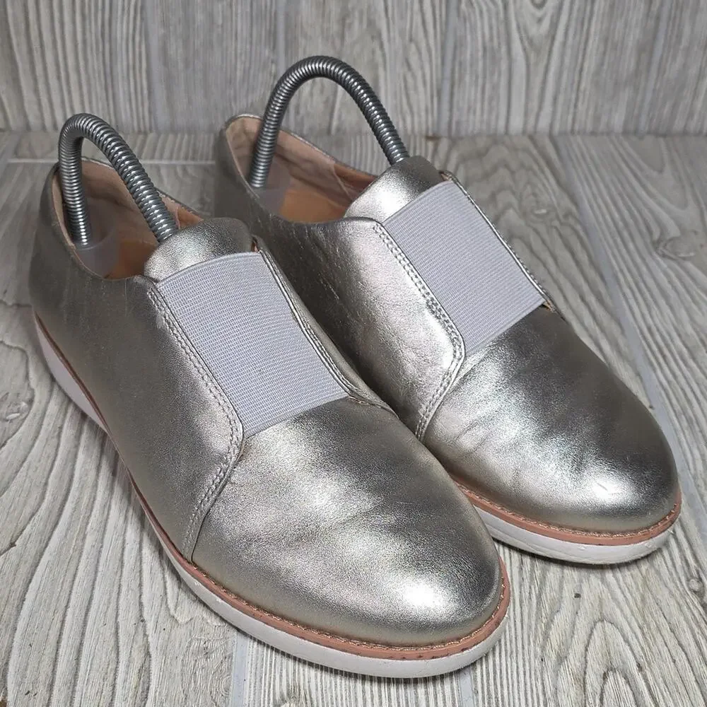 FitFlop Laceless Derby Silver Metallic Slip-On Shoes Womens Size 8.5